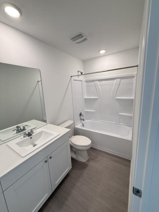 4827 George Cunningham Loop Property Photo 9