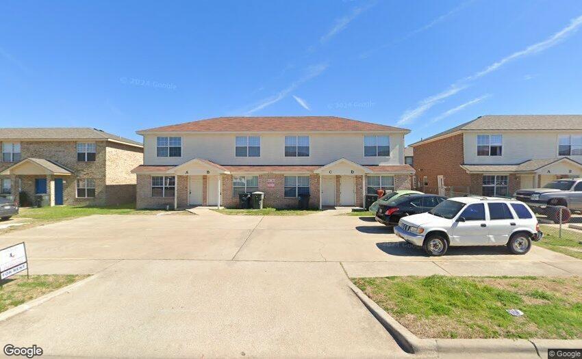 3300 Hereford Ln C Property Photo