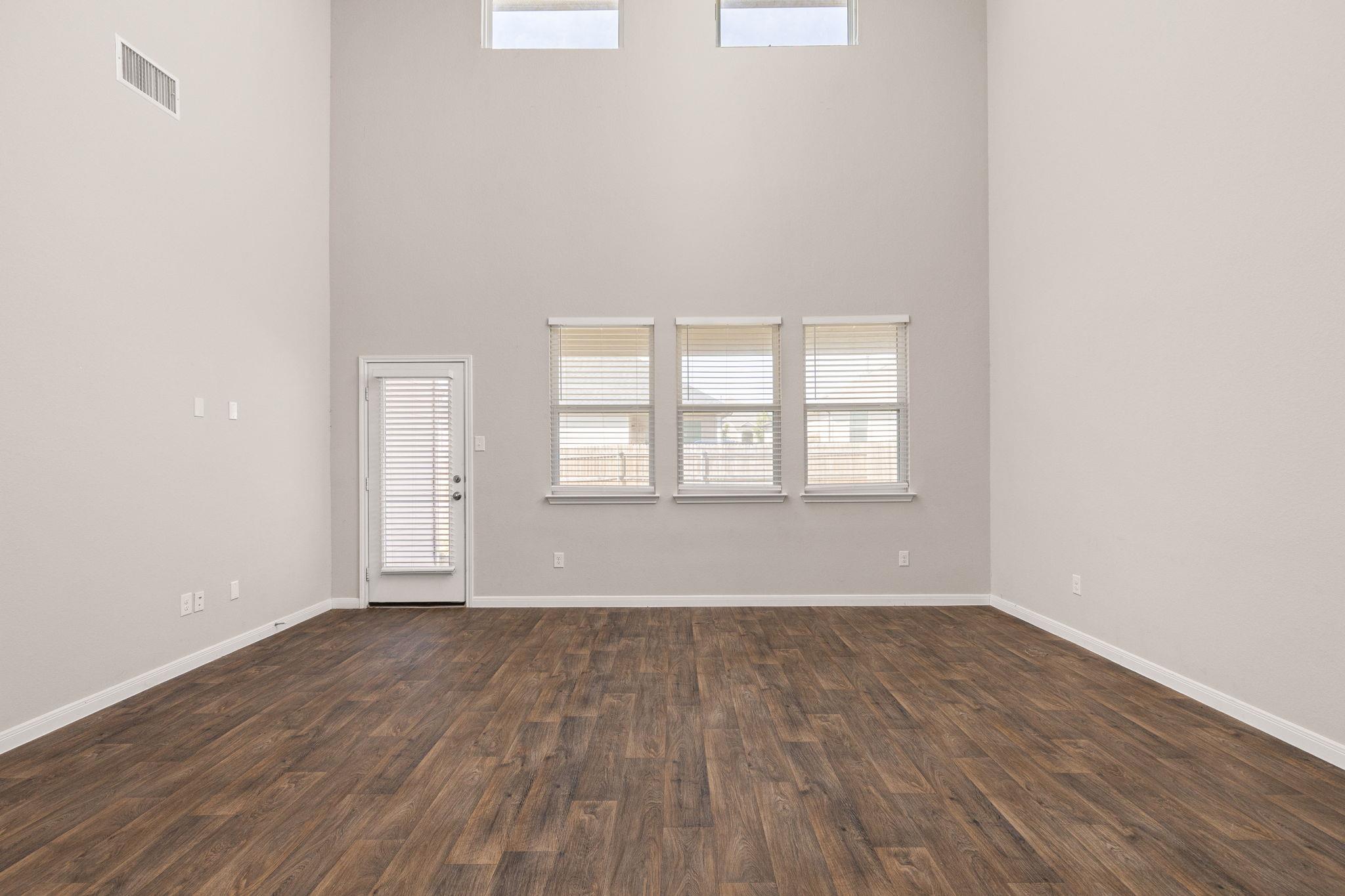 179 Jayden Dr Property Photo 7