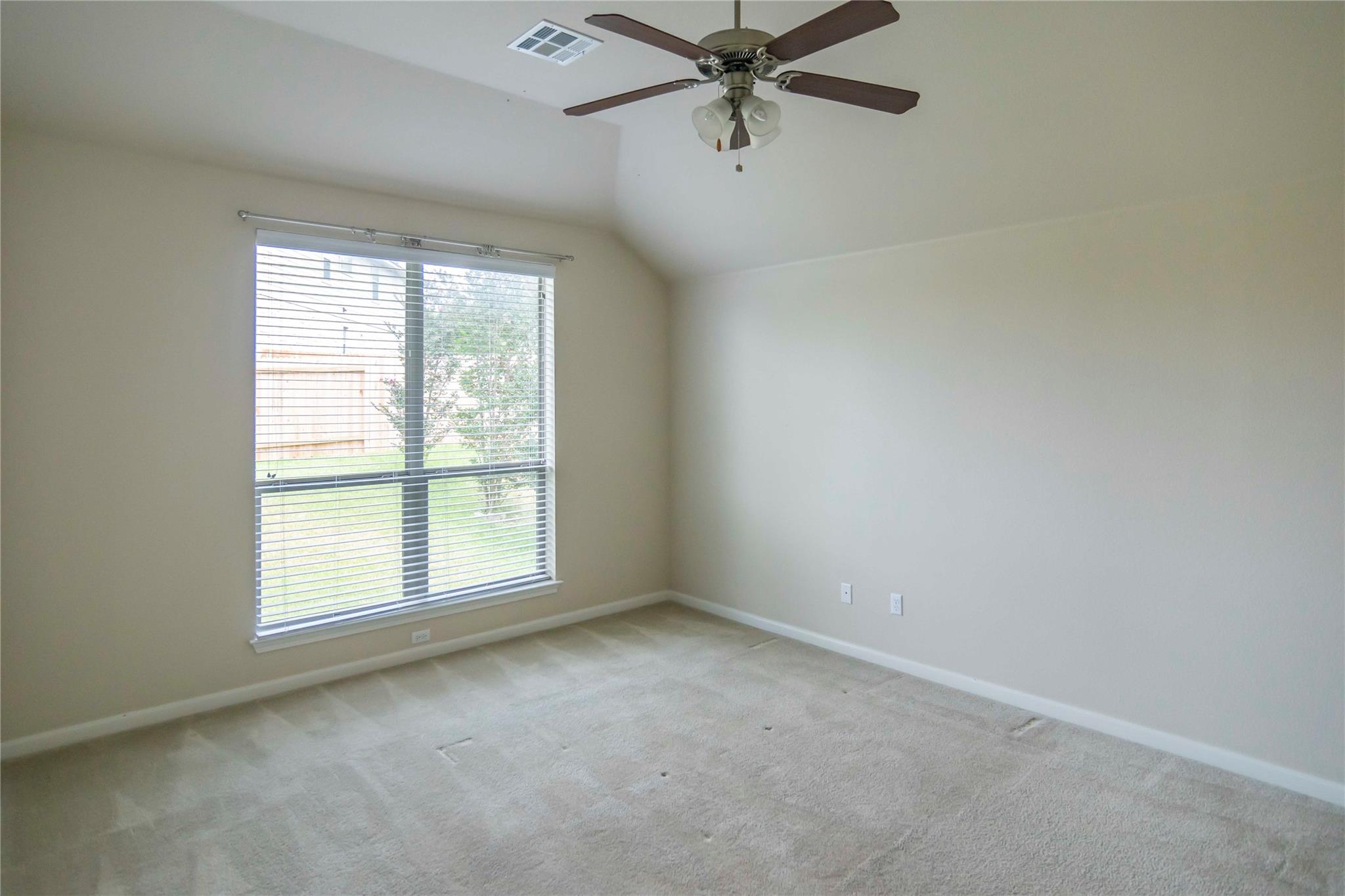 2542 Ravenwood Dr Property Photo 10