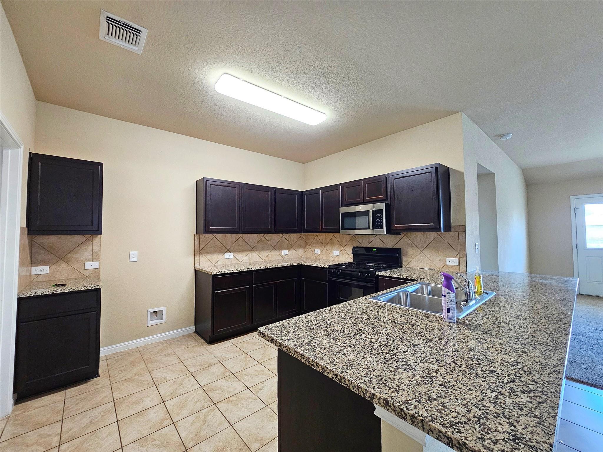 11309 Bachman Dr Property Photo 8