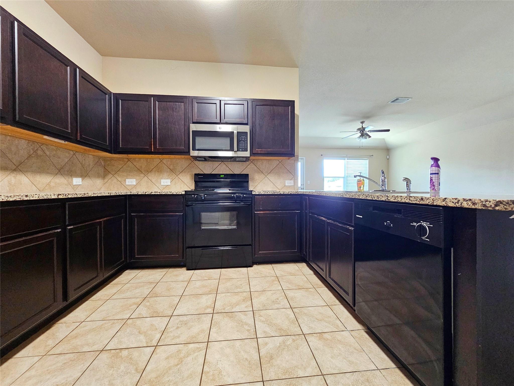 11309 Bachman Dr Property Photo 9