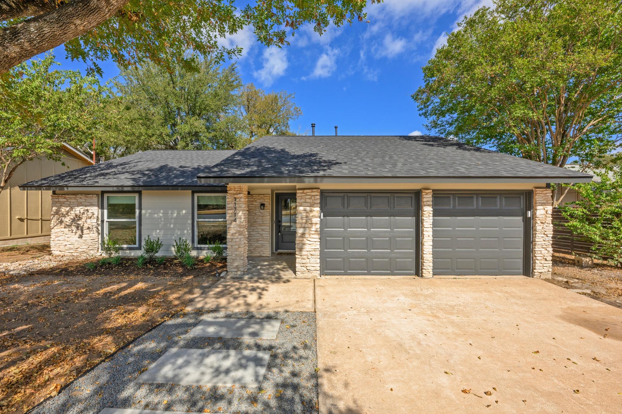 11714 Big Trl Property Photo 1