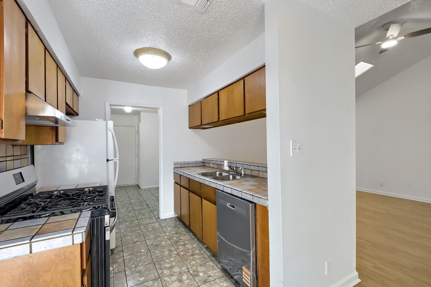 10710 Topperwein Dr #b Property Photo 5