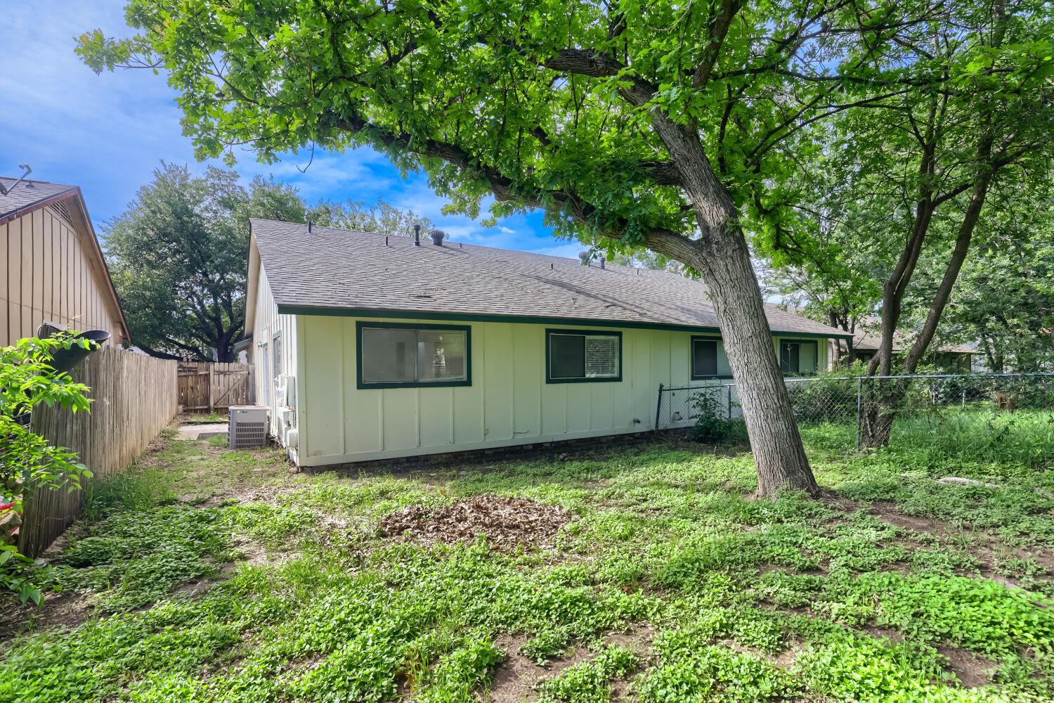 10710 Topperwein Dr #b Property Photo 16