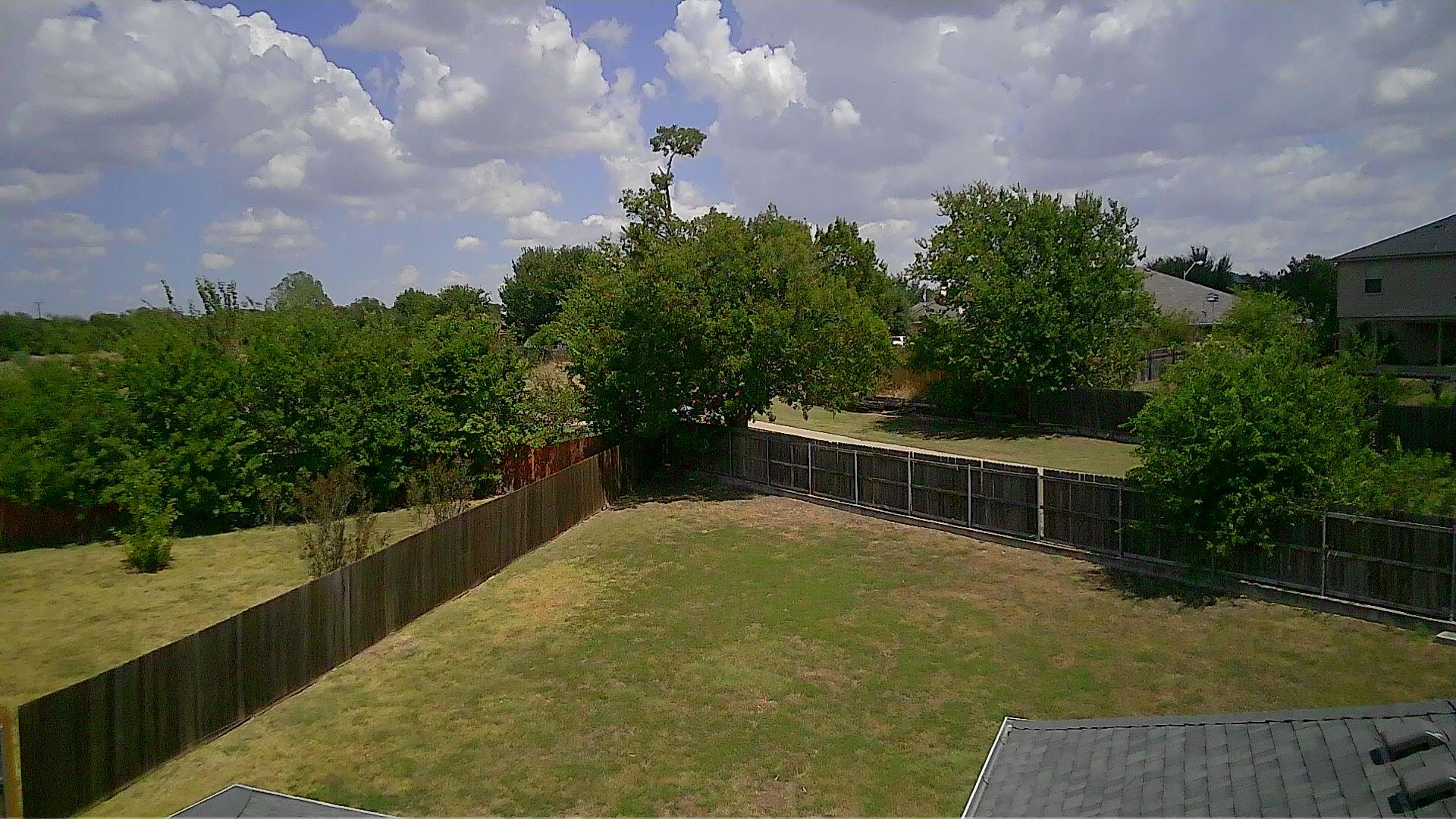 5105 Southern Crossing Dr Property Photo 6