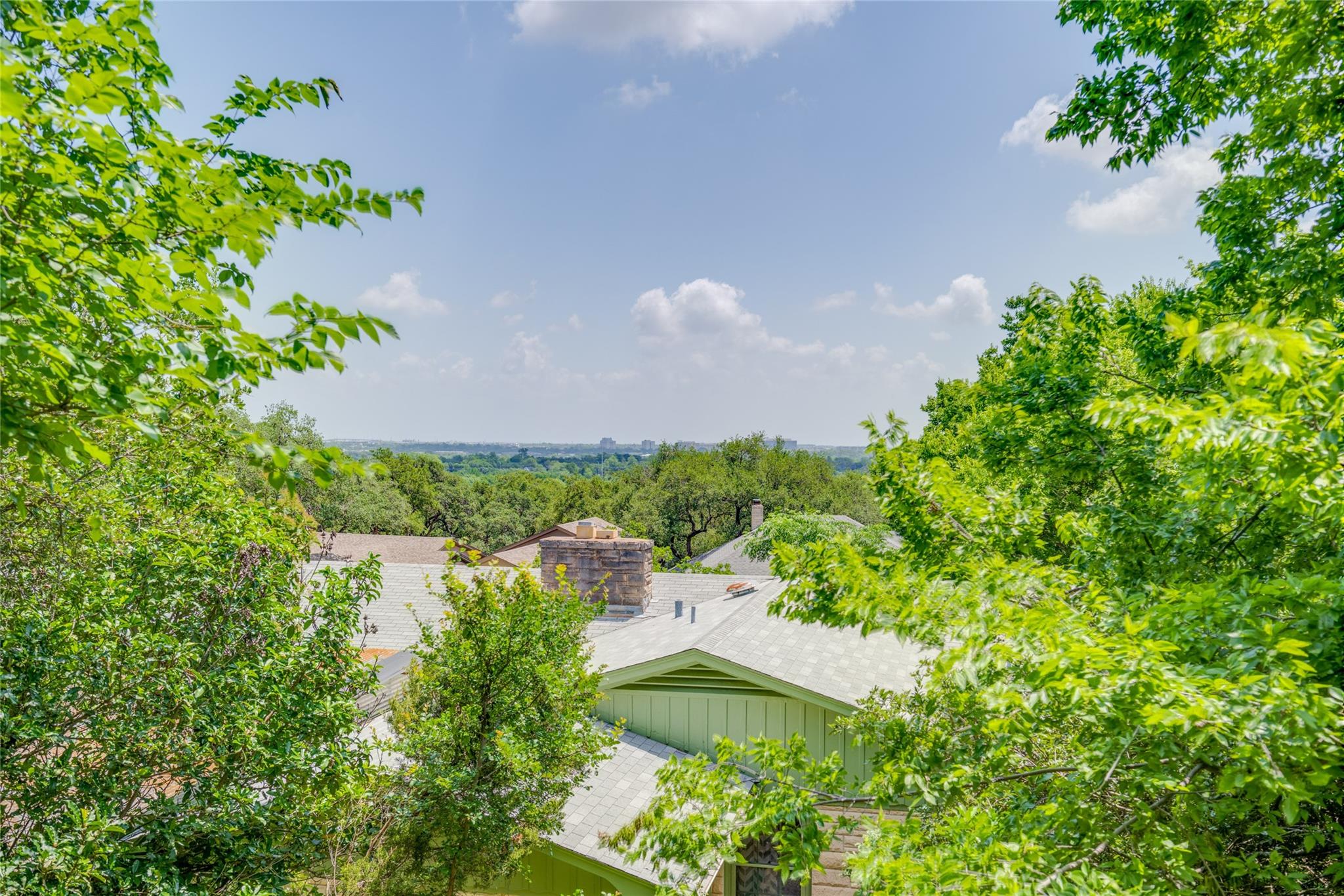 4804 Balcones Dr Property Photo 32