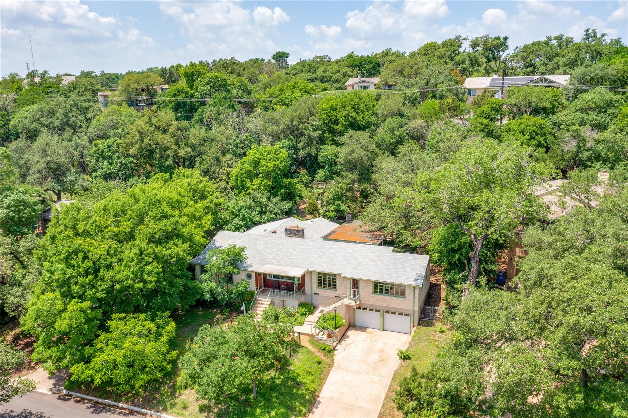 4804 Balcones Dr Property Photo 36