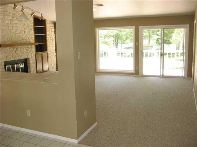 2001 Manana St Property Photo 5