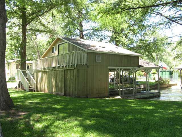 2001 Manana St Property Photo 18