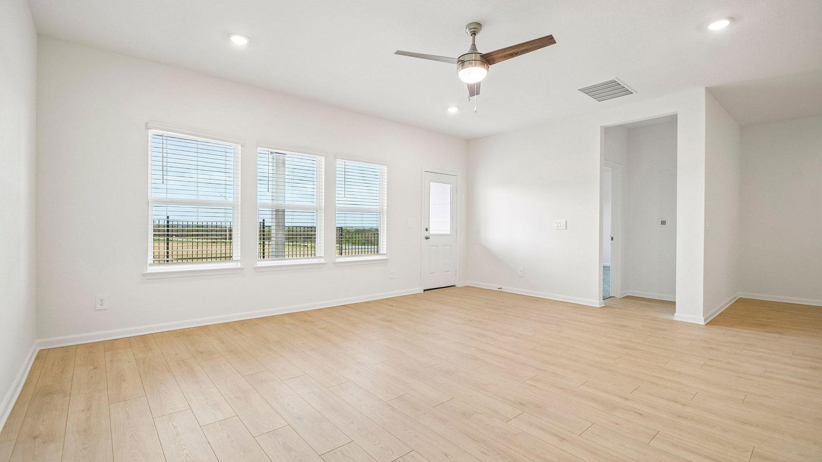 14904 Frog Pond Cv Property Photo 4
