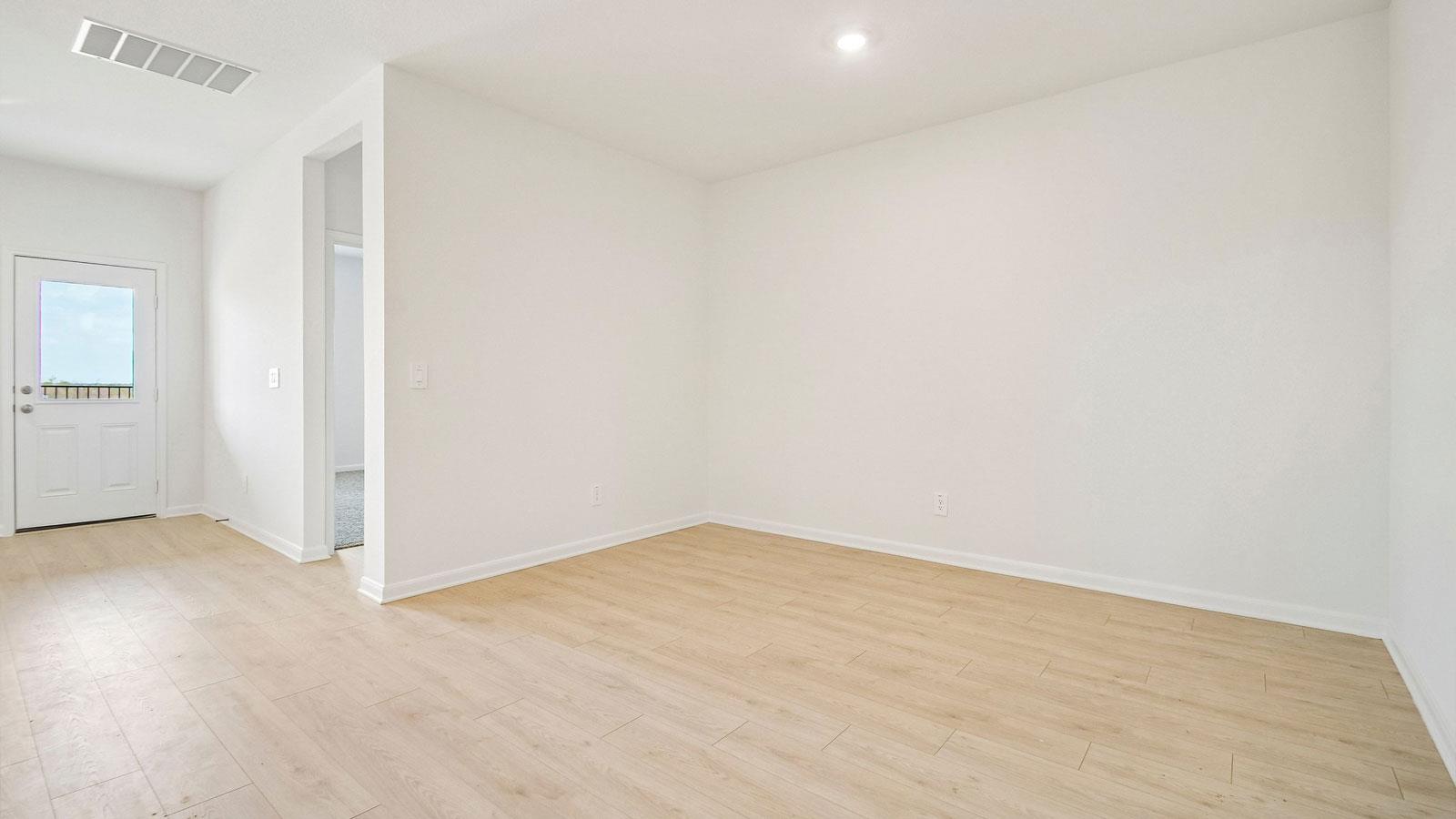 14904 Frog Pond Cv Property Photo 7