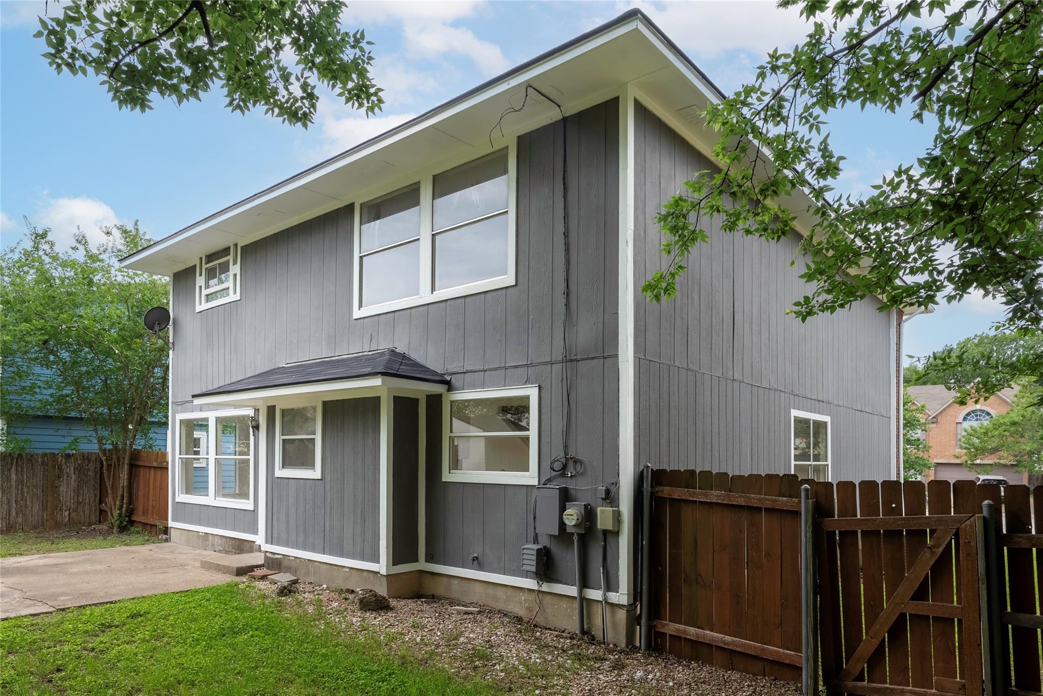 13701 Cambourne Dr Property Photo 30