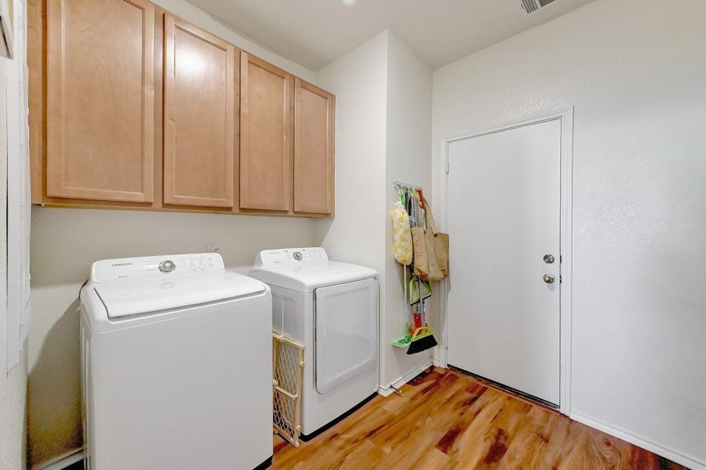 13916 Inaugural St Property Photo 25