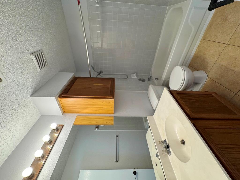14009 Maricella Ln Property Photo 22