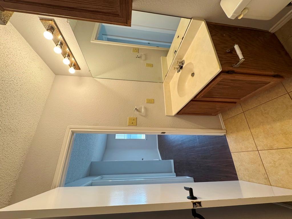 14009 Maricella Ln Property Photo 23
