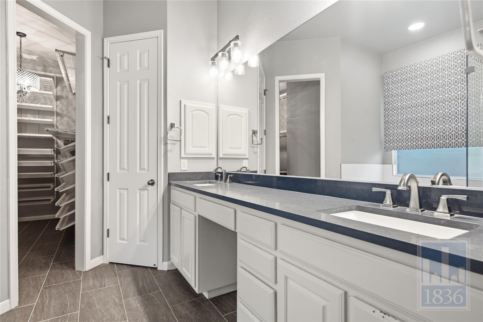 6624 Nusser Ln Property Photo 13