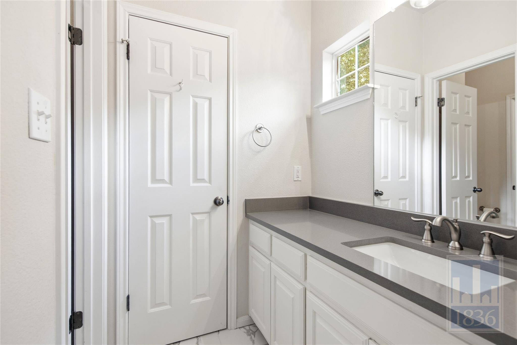 6624 Nusser Ln Property Photo 25