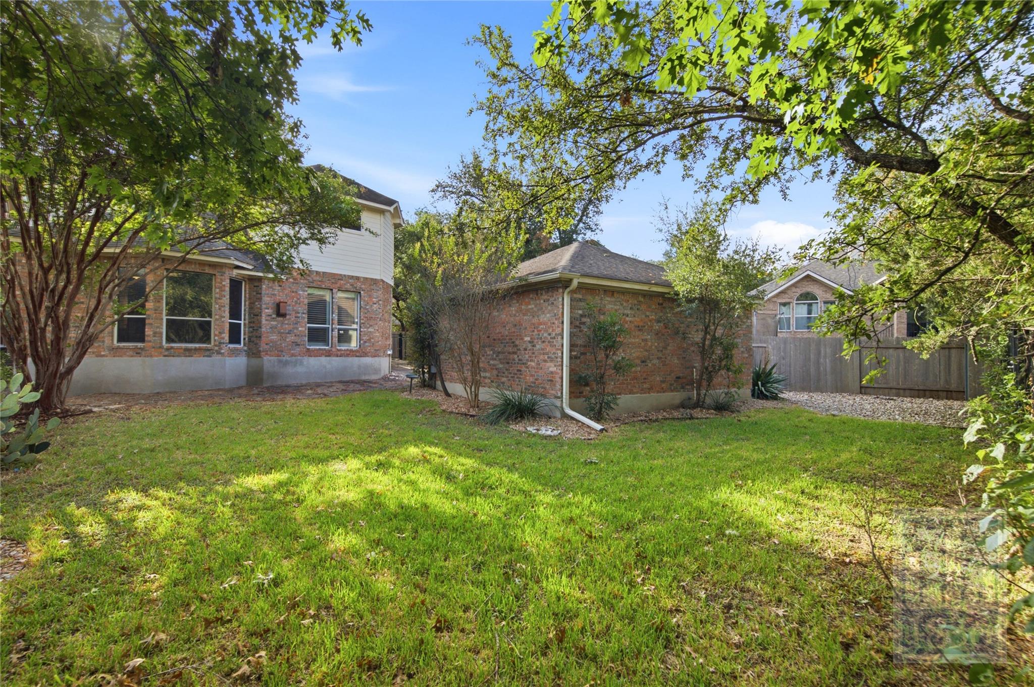 6624 Nusser Ln Property Photo 32