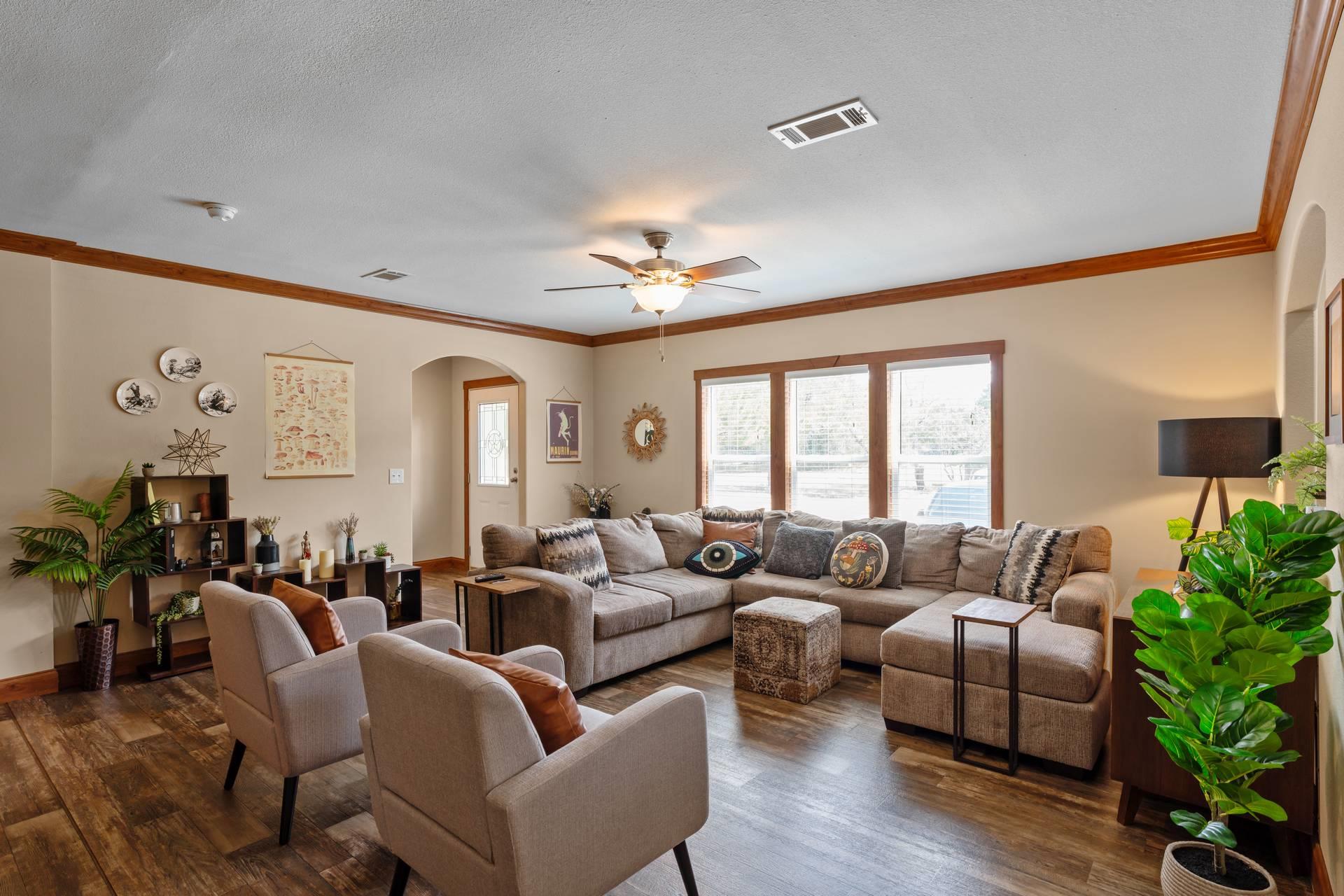 23038 Pedernales Canyon Trl Property Photo 7