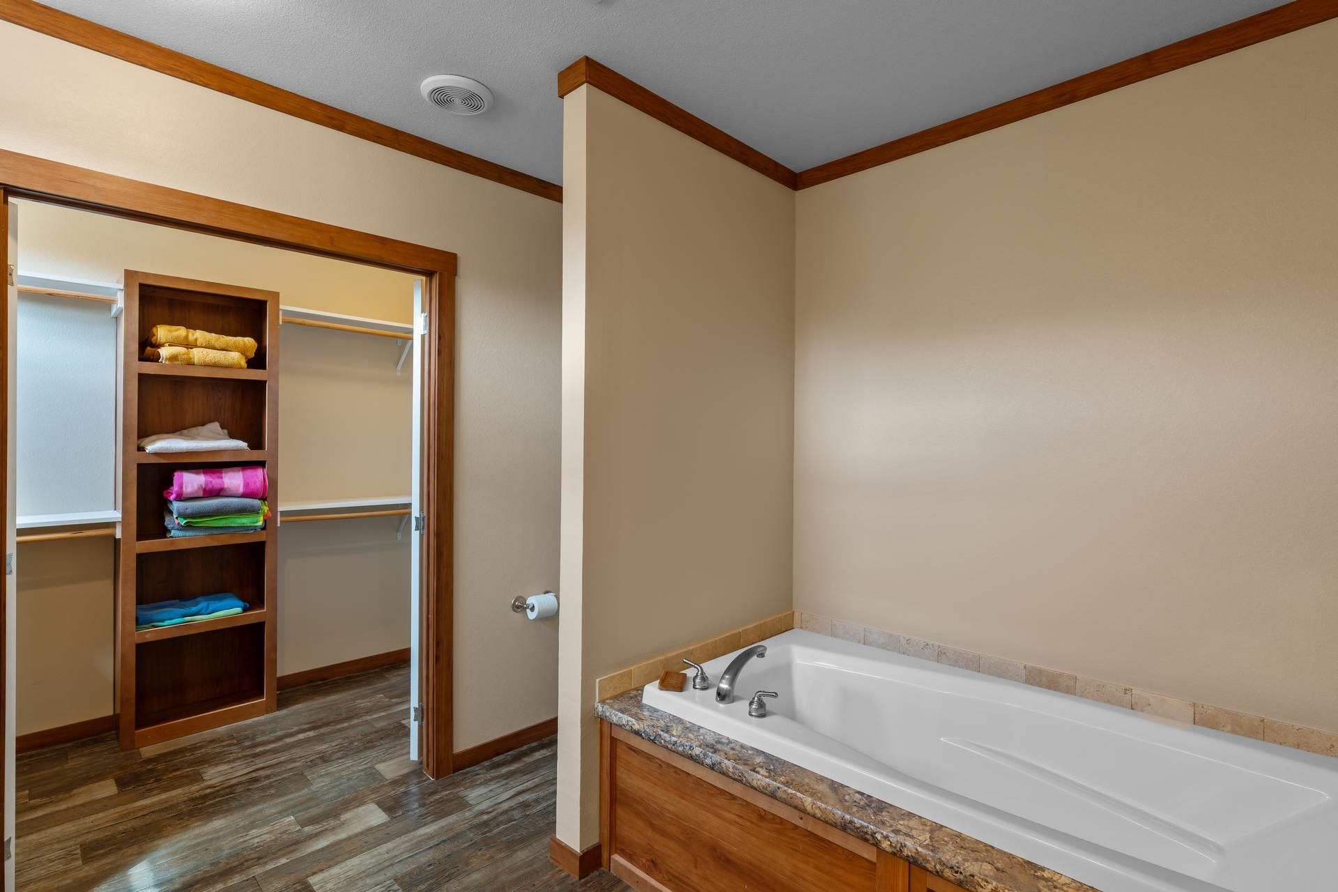 23038 Pedernales Canyon Trl Property Photo 20