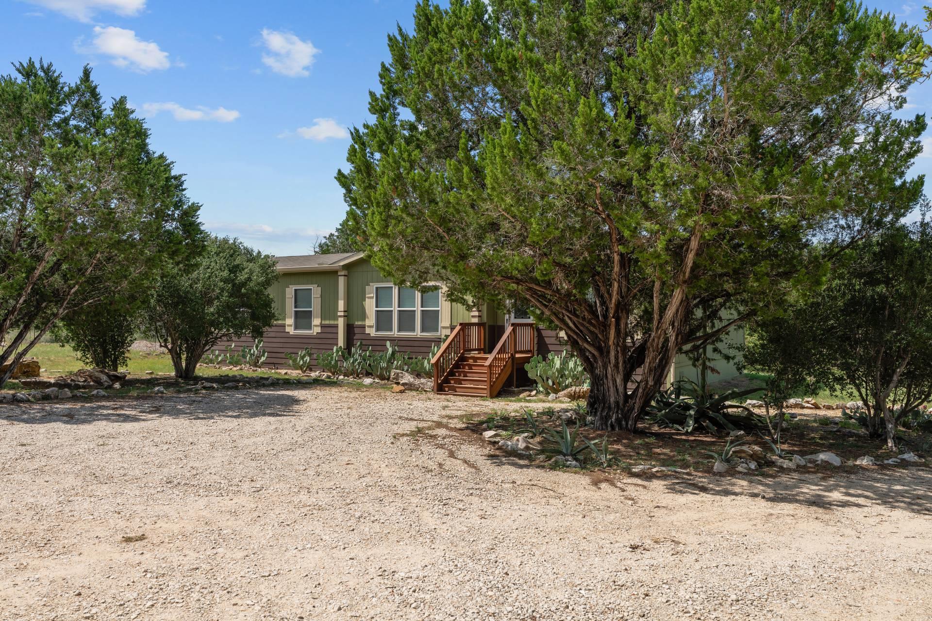 23038 Pedernales Canyon Trl Property Photo 38