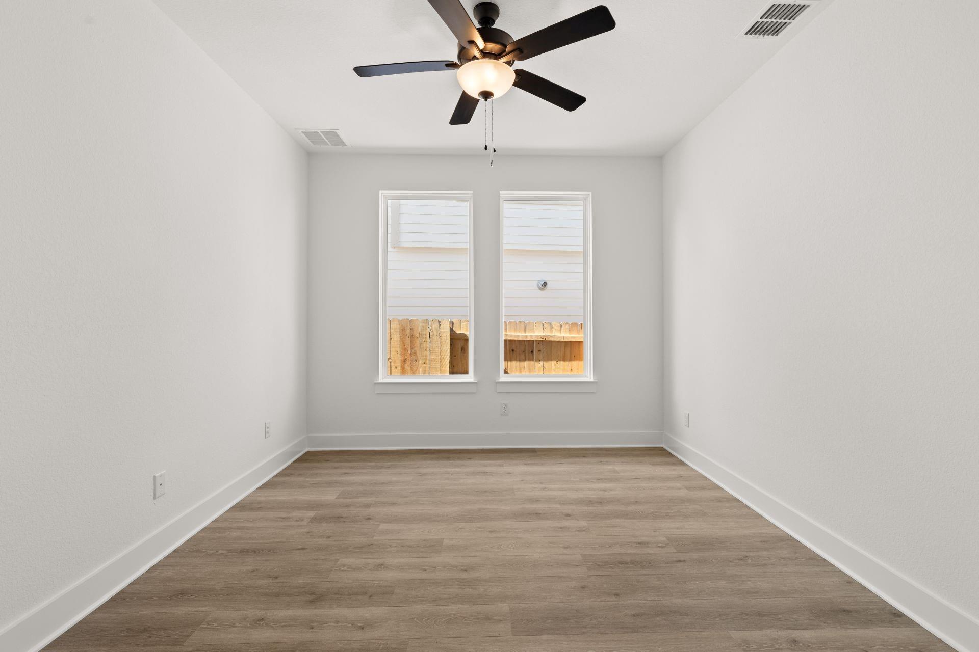 427 Sage Thrasher Cir Property Photo 7