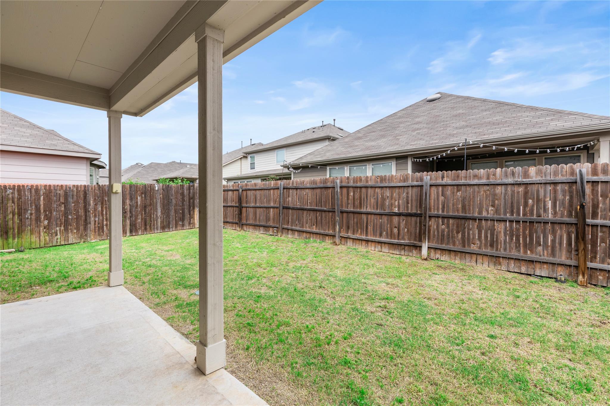 9802 Acero Dr Property Photo 37