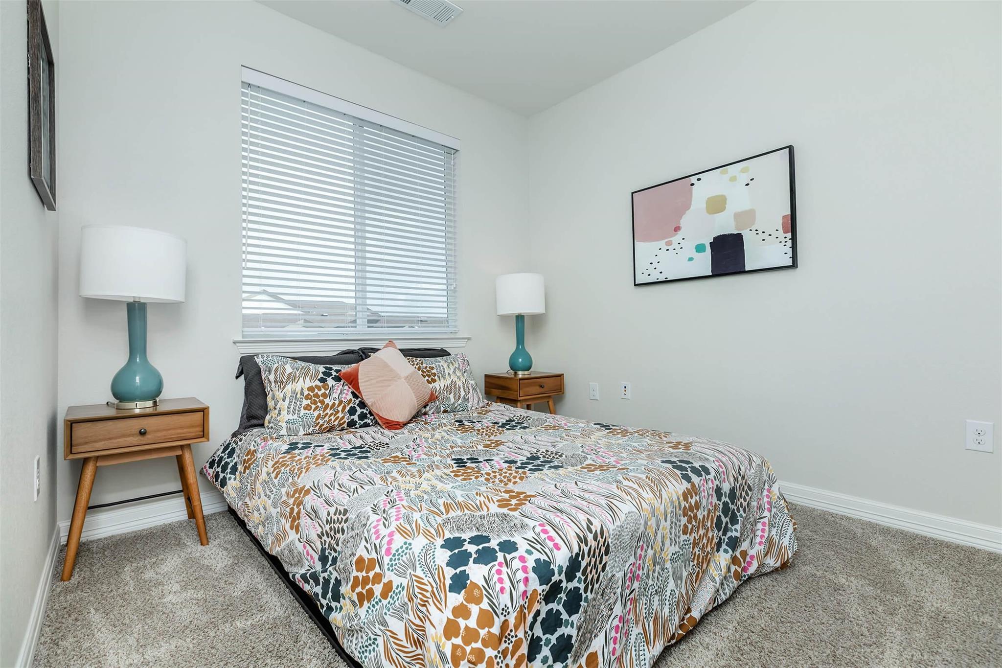 1201 W Whitestone Blvd #c-102 Property Photo 8