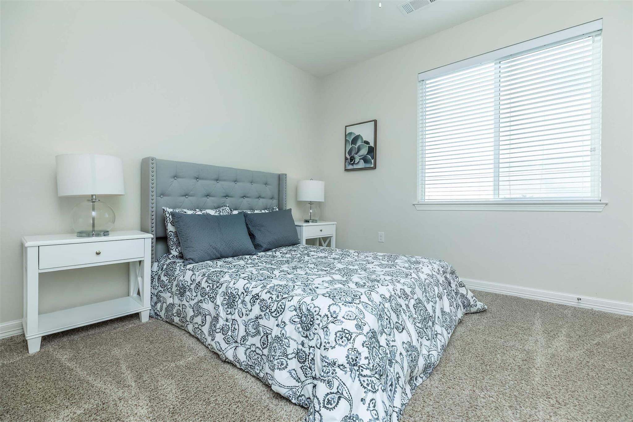 1201 W Whitestone Blvd #c-102 Property Photo 13