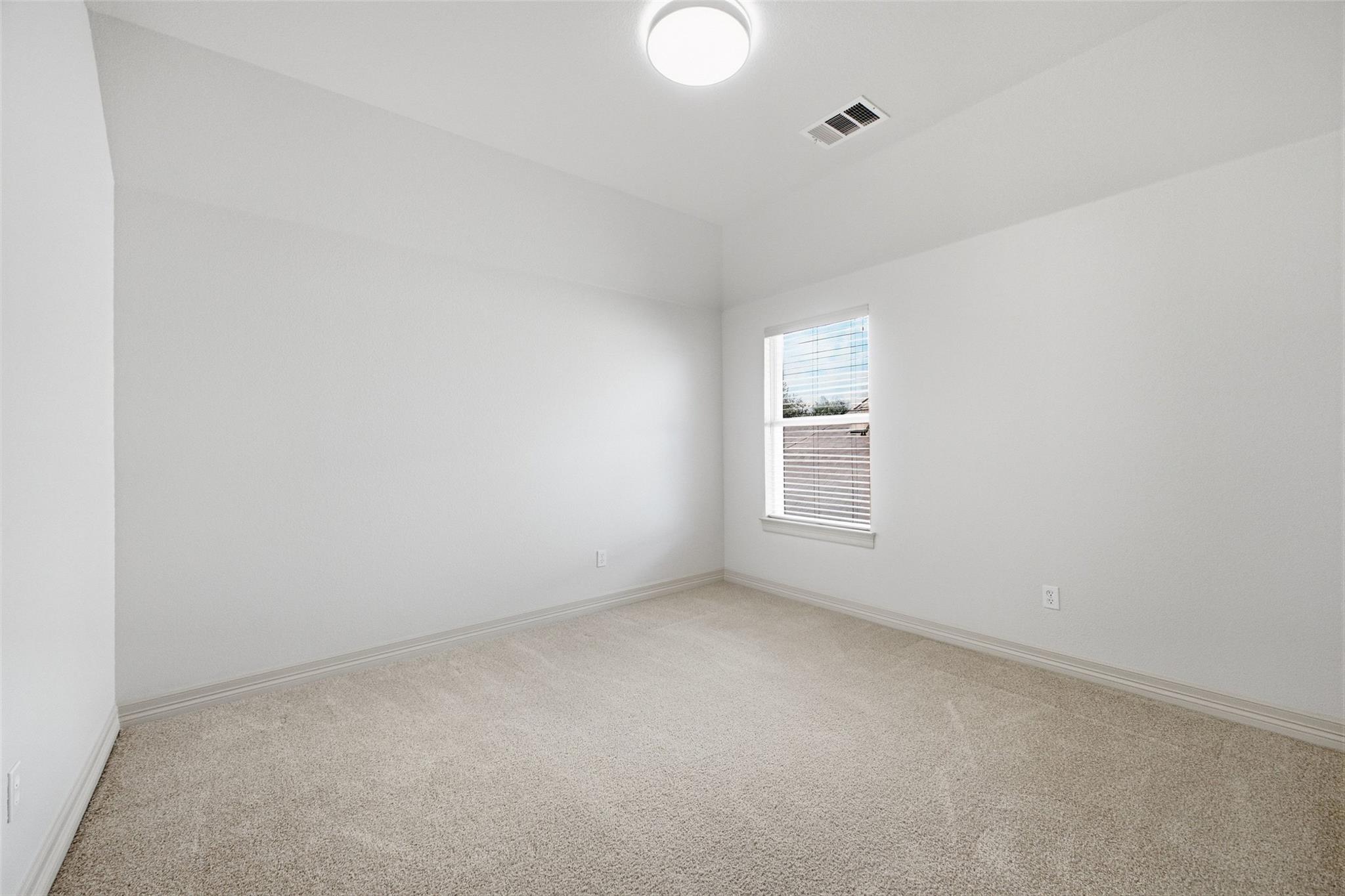 15525 Echo Hills Dr Property Photo 24