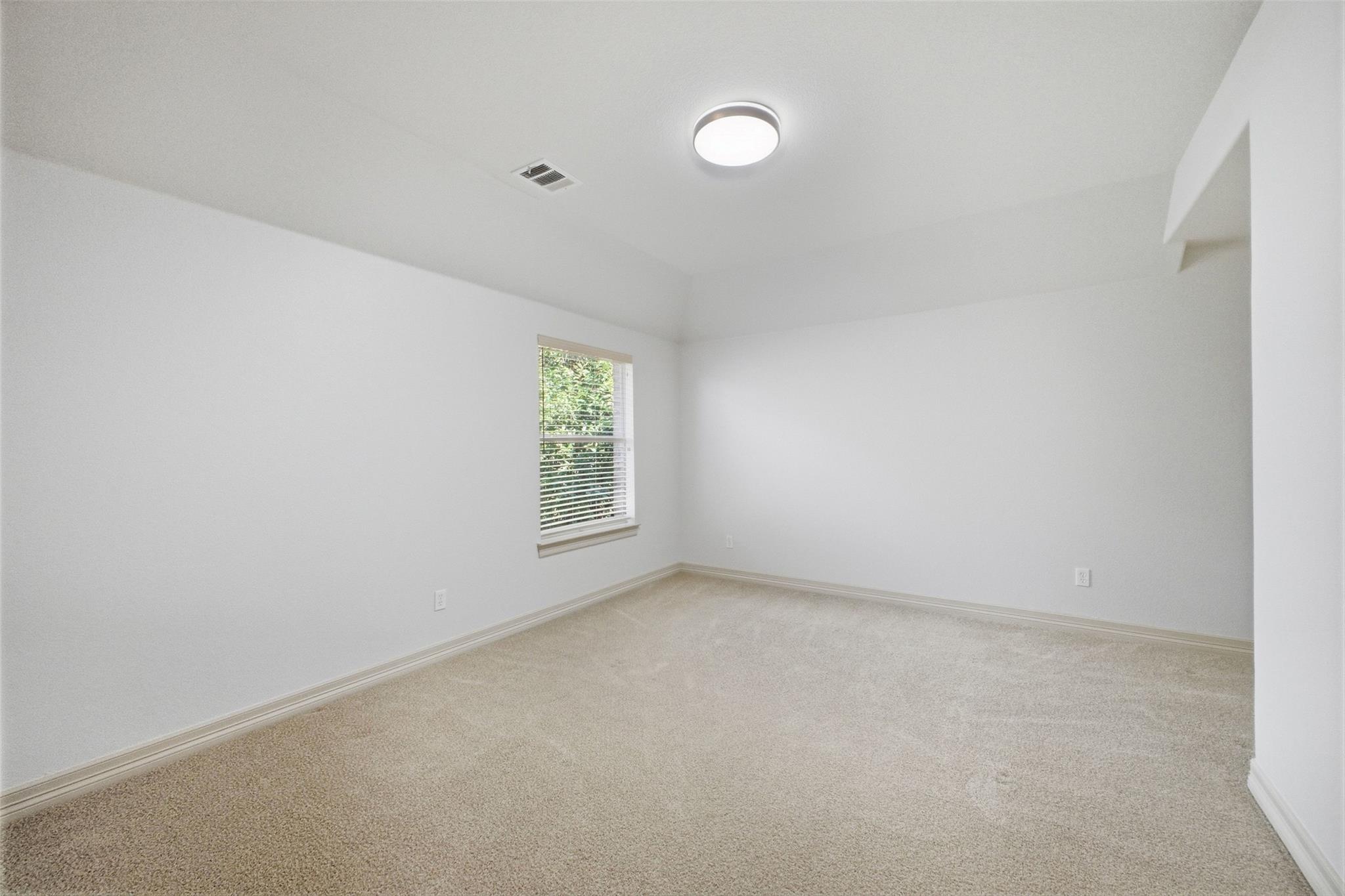 15525 Echo Hills Dr Property Photo 27