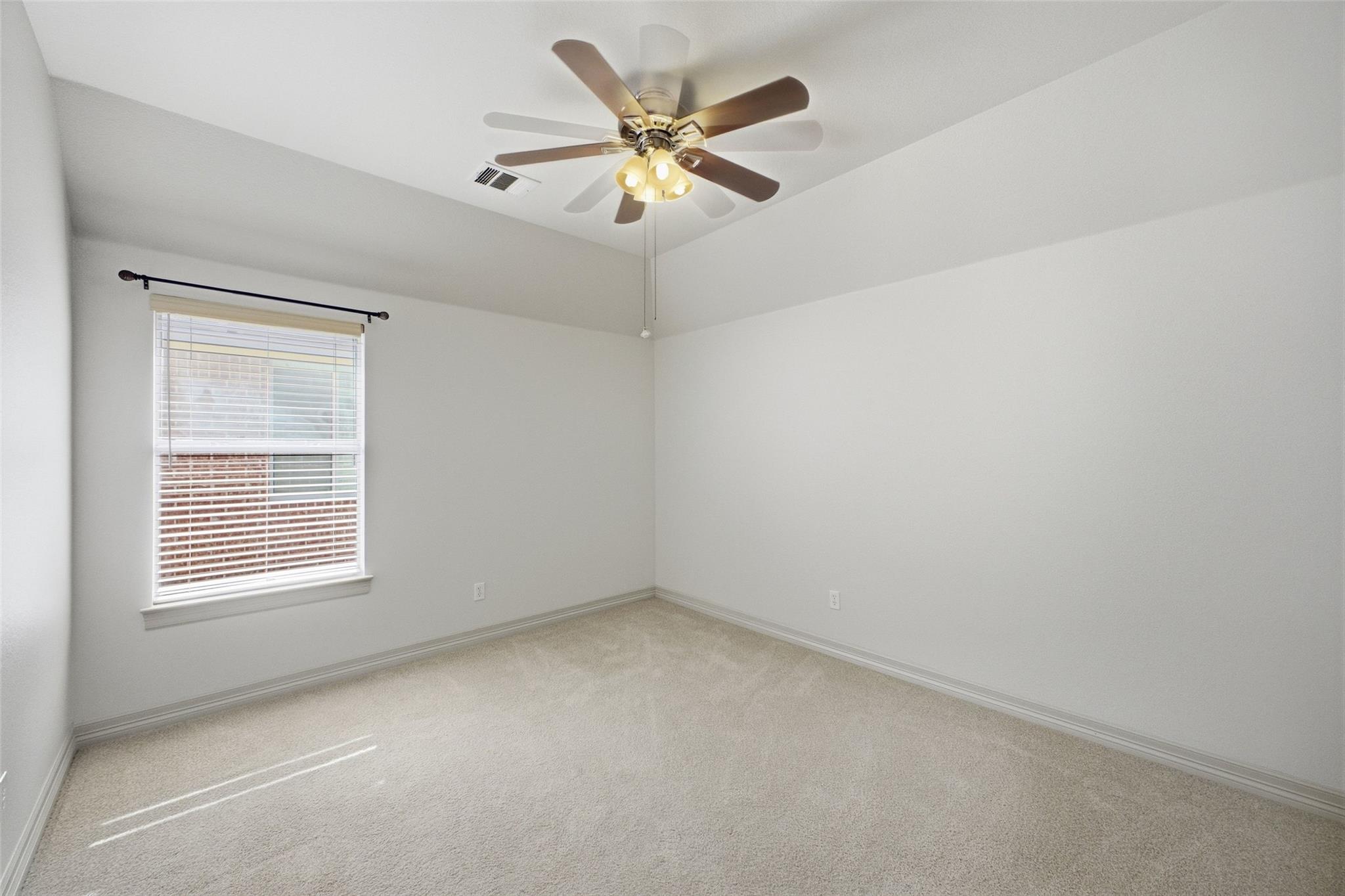 15525 Echo Hills Dr Property Photo 32