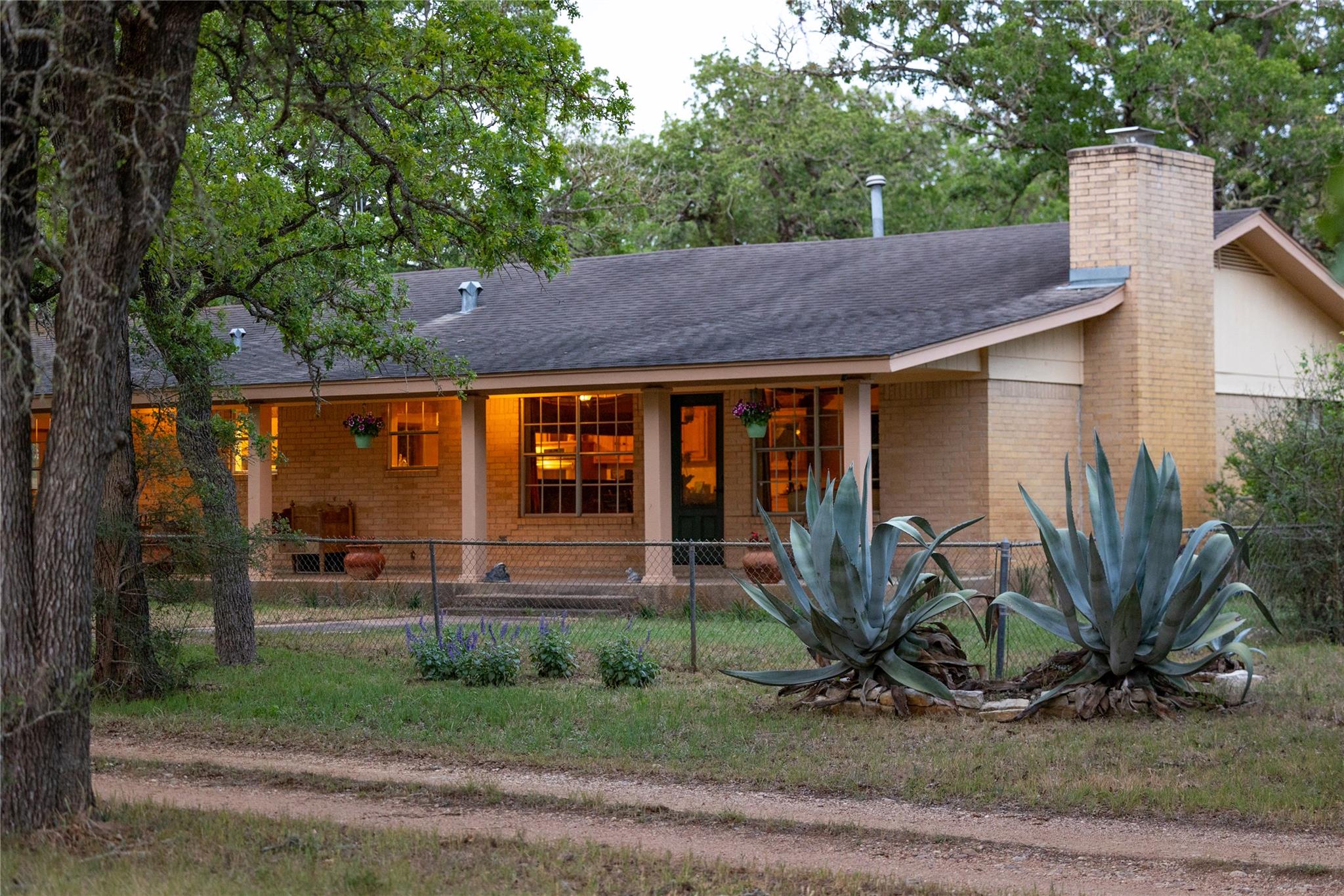 991 Fm 20 Property Photo