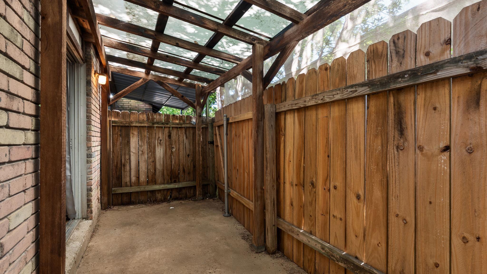 7409 Shadow Hill Dr #113 Property Photo 14