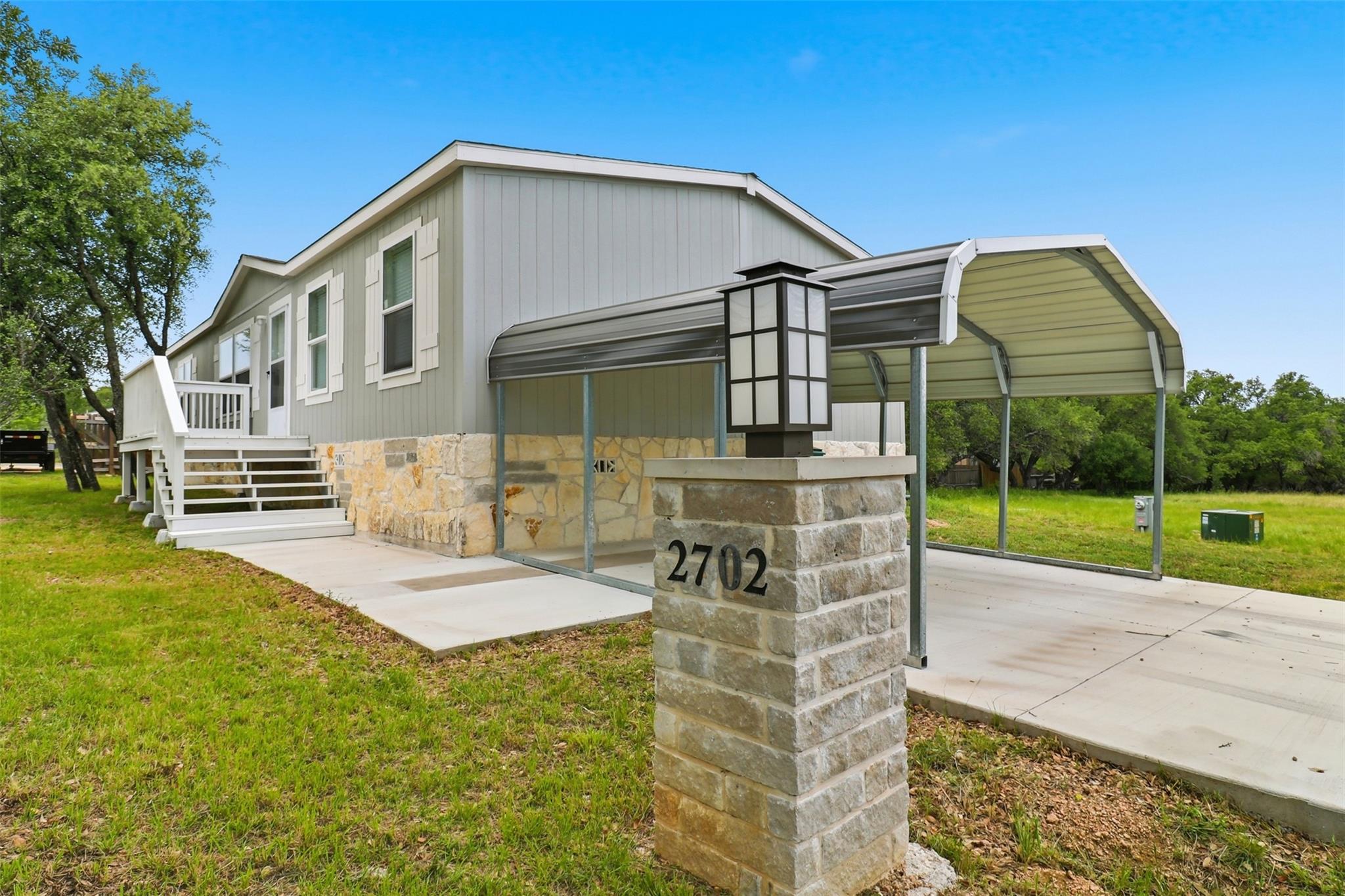 2702 Gazelle None Property Photo 2