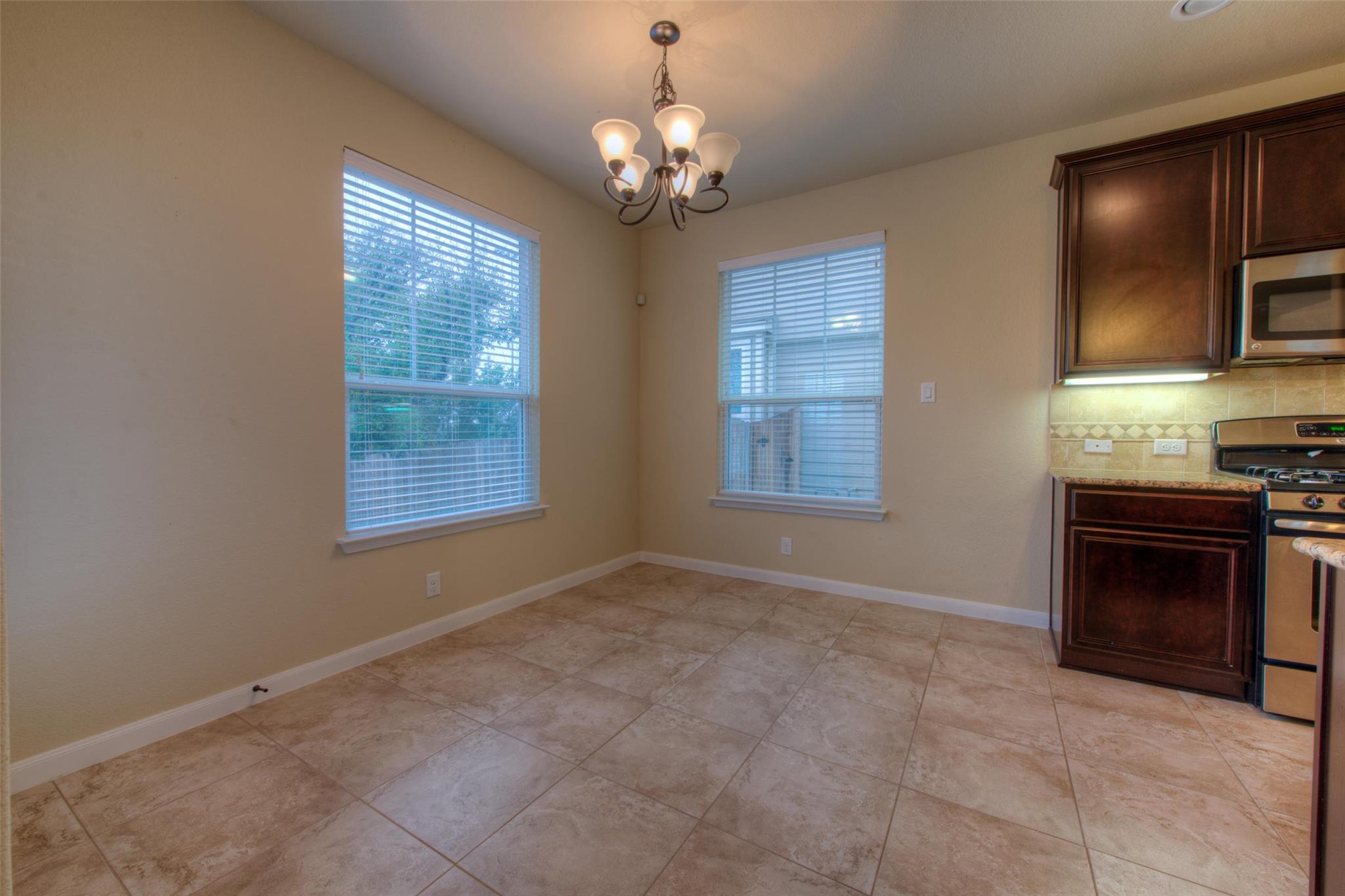8608 White Ibis Dr Property Photo 5