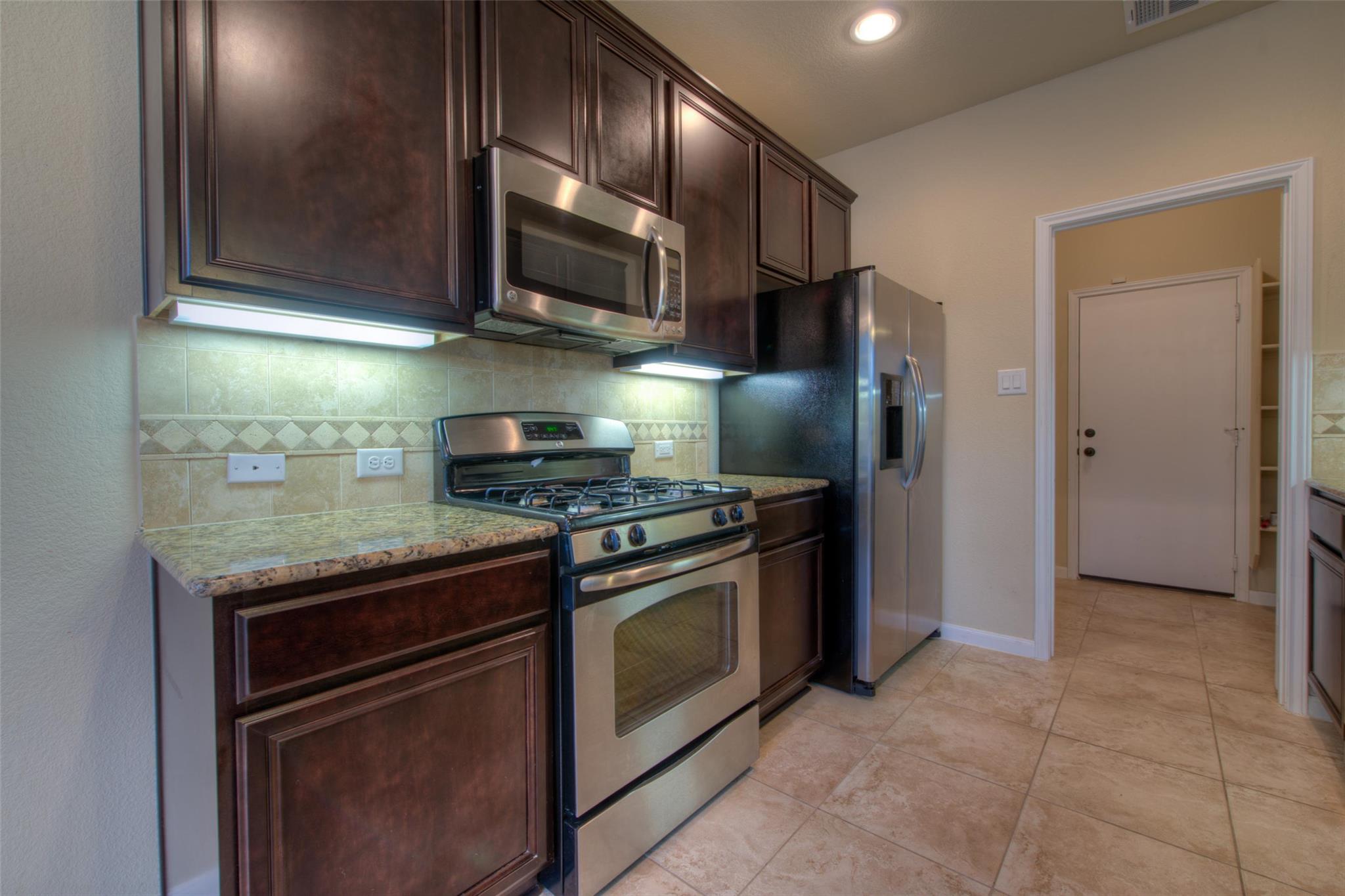 8608 White Ibis Dr Property Photo 7