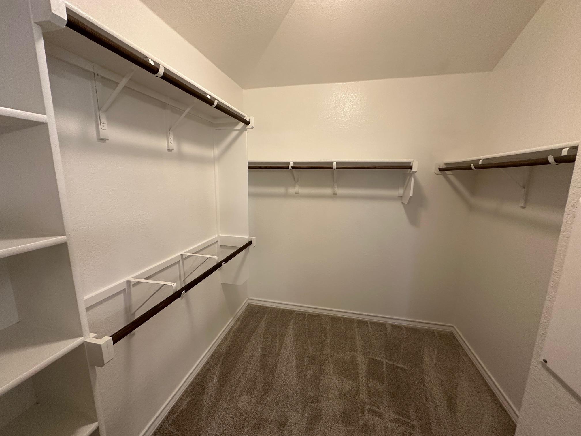 16021 Nightshade St Property Photo 25