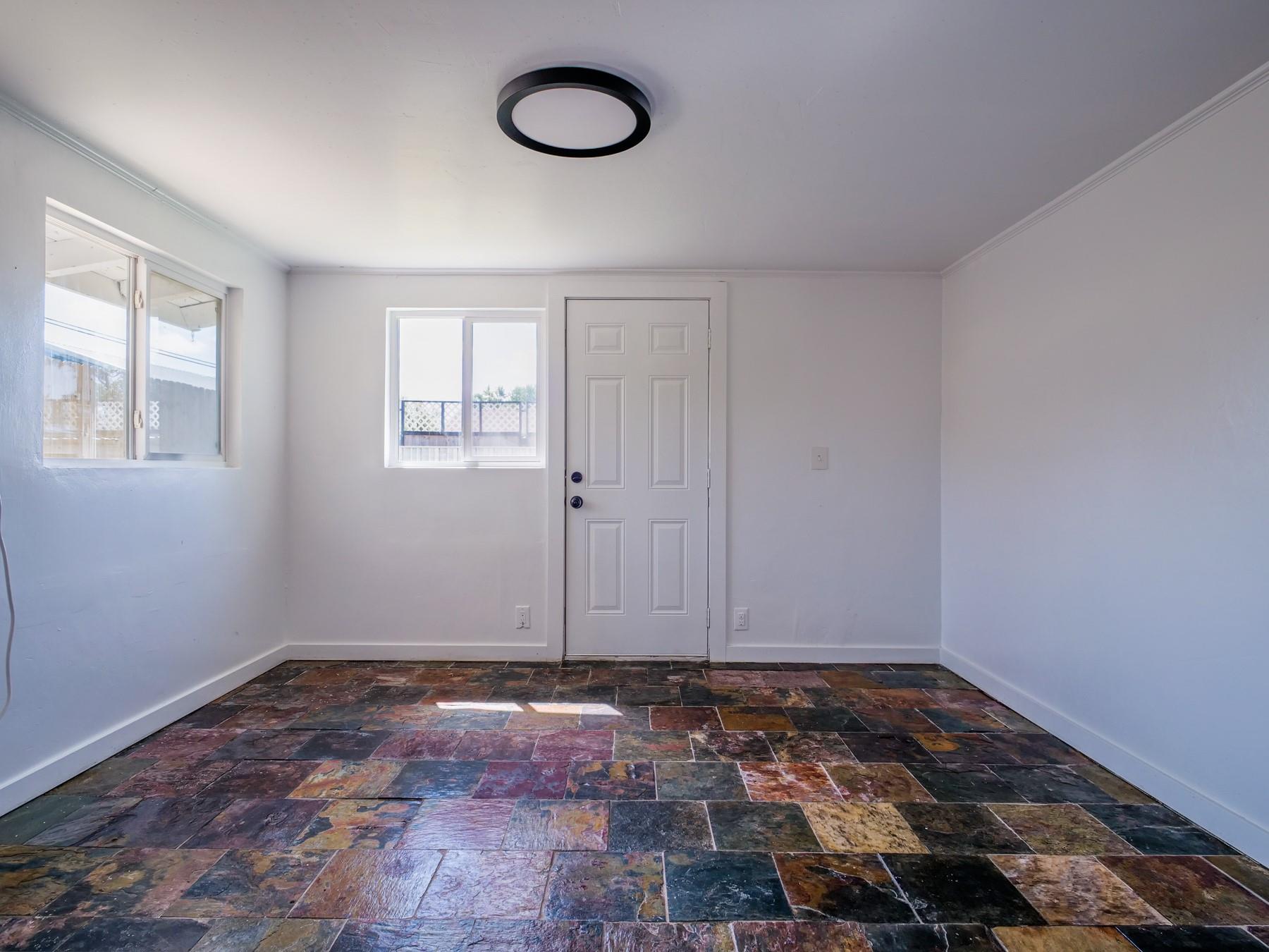 103 Chisum St Property Photo 16