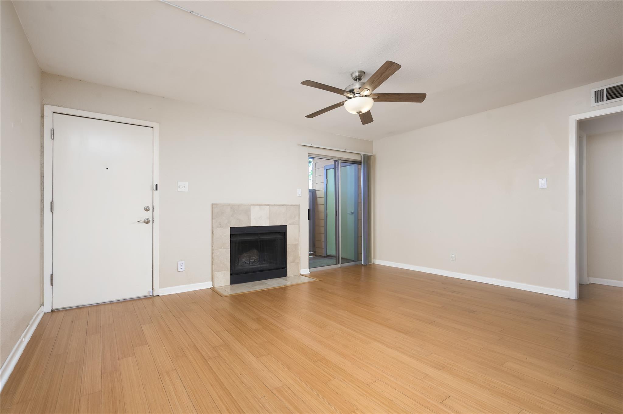 3204 Menchaca Rd #105 Property Photo 4