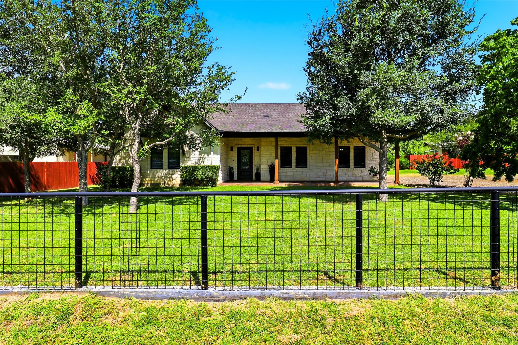 1303 Prairie Creek Rd Property Photo 1