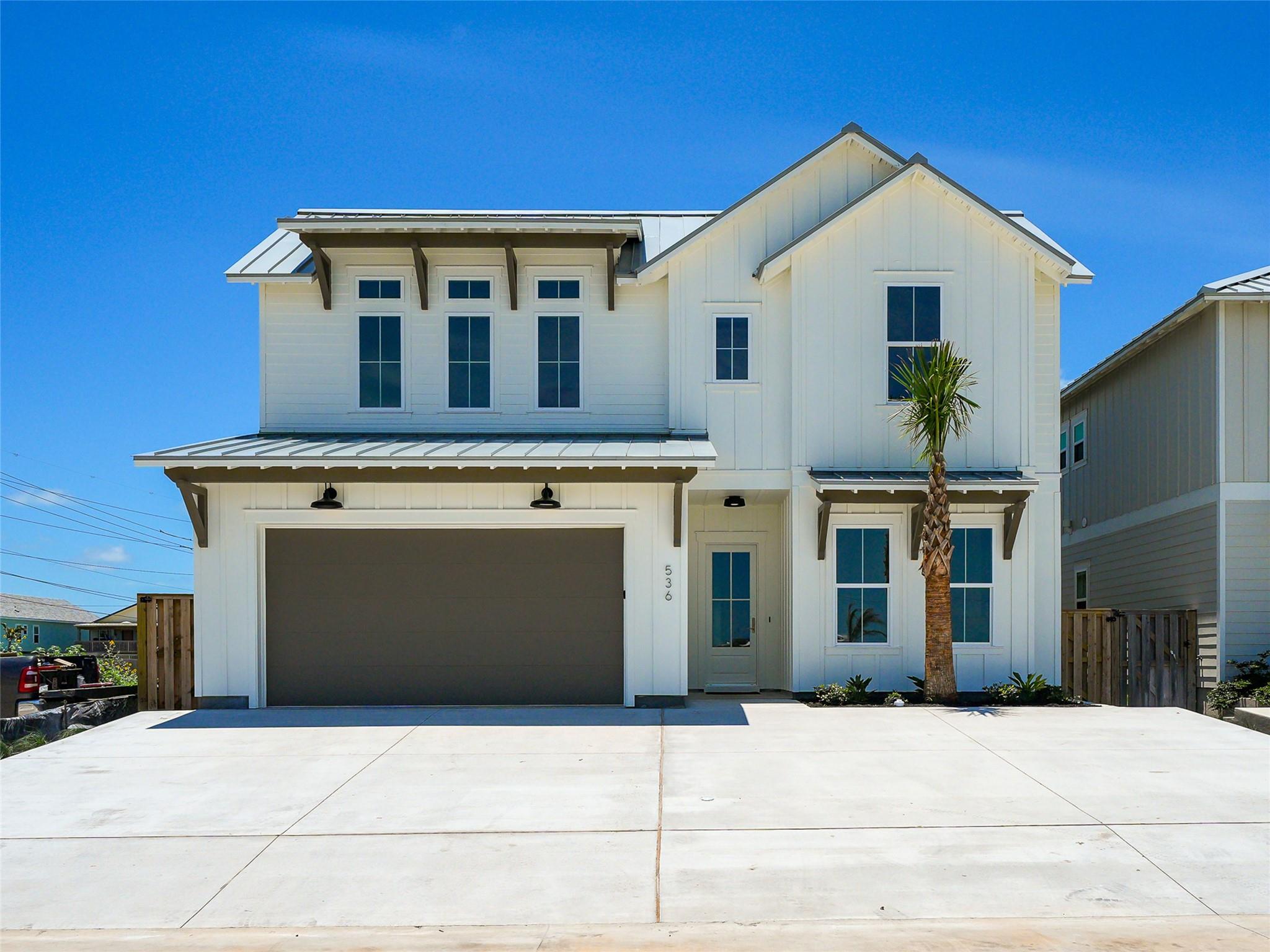 536 Black Marlin Dr Property Photo 1