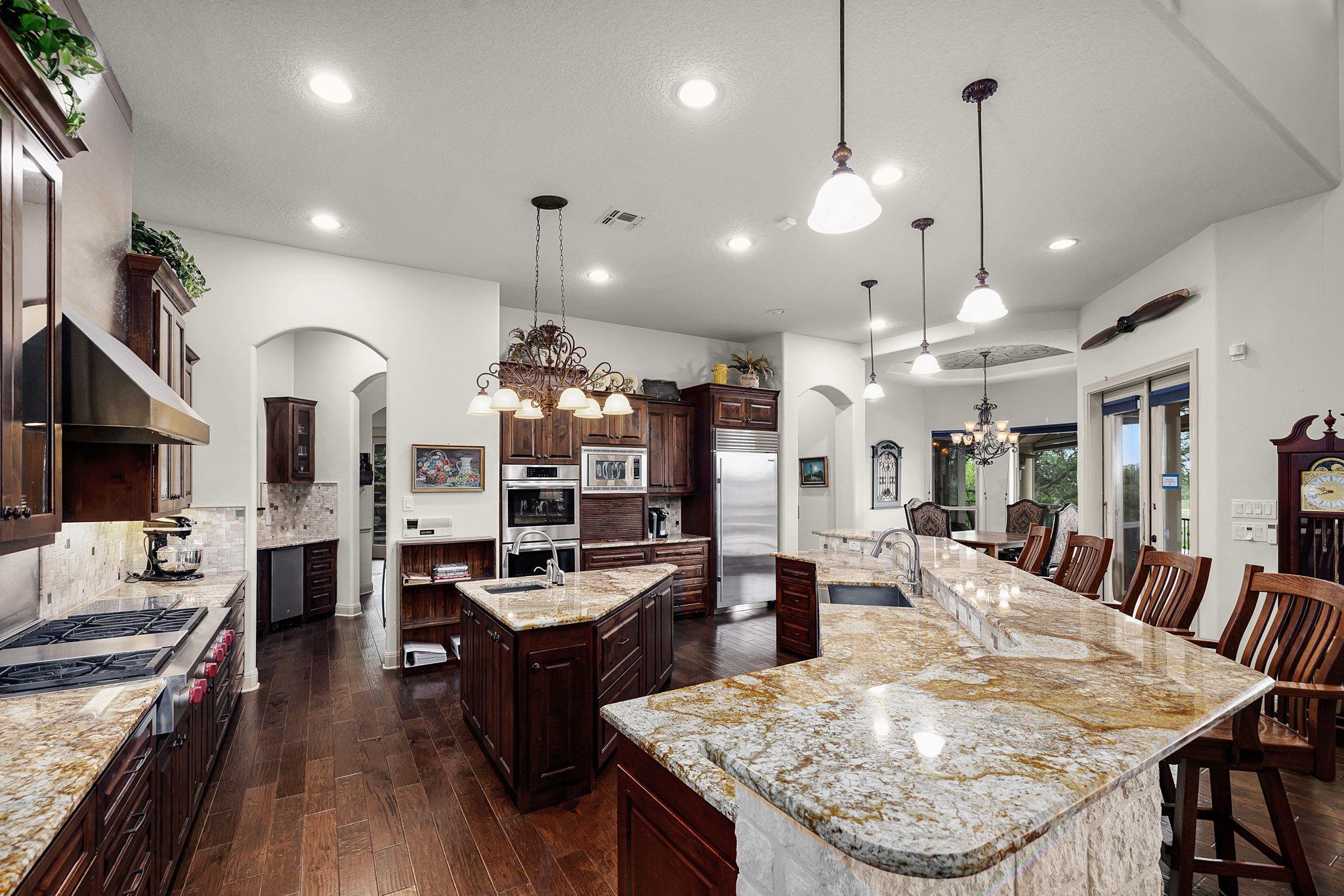 1207 Porto Pt Property Photo 15