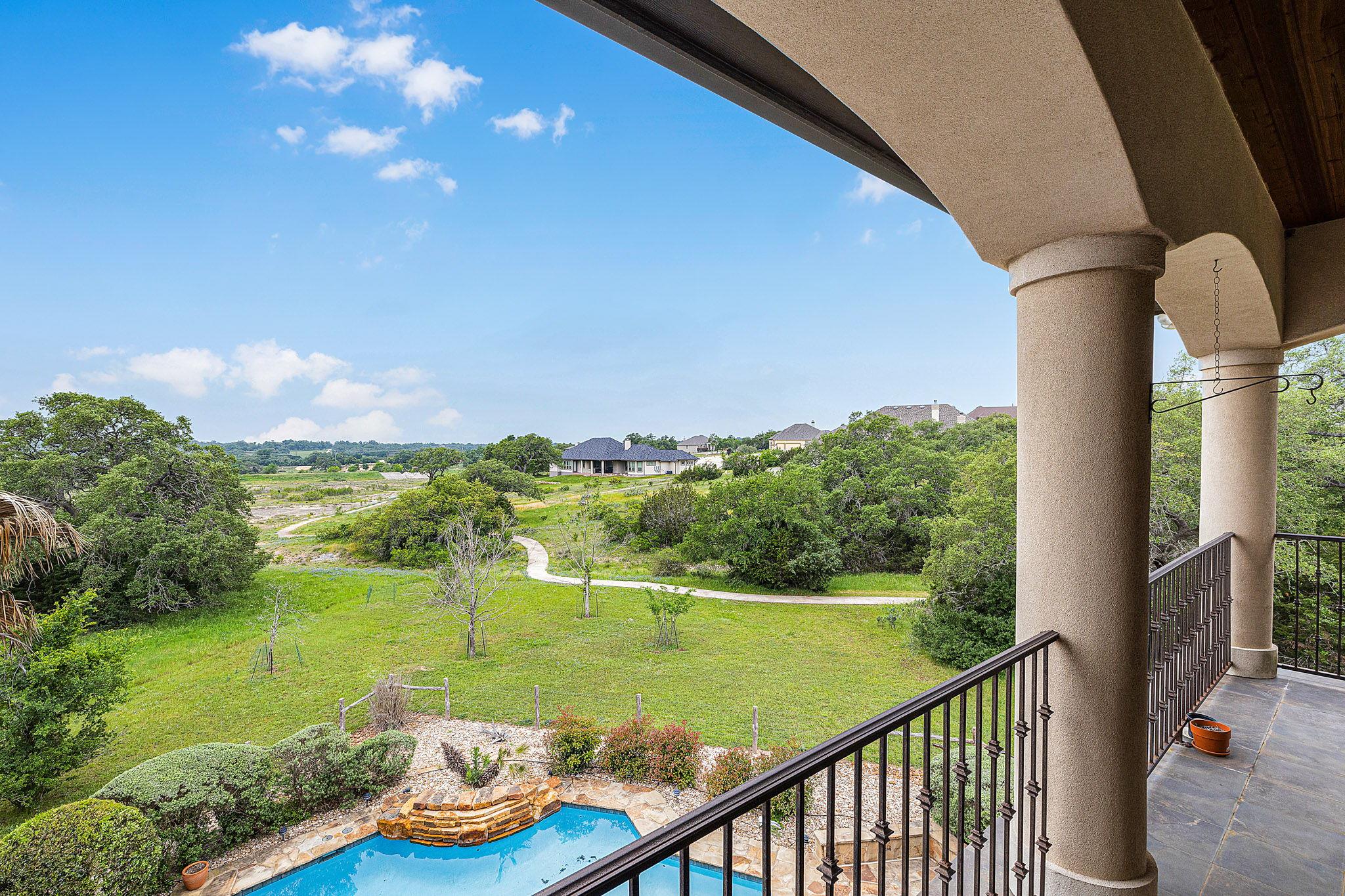1207 Porto Pt Property Photo 28