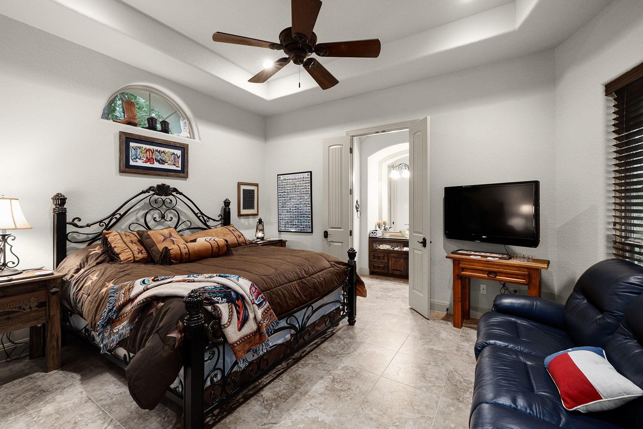 1207 Porto Pt Property Photo 29