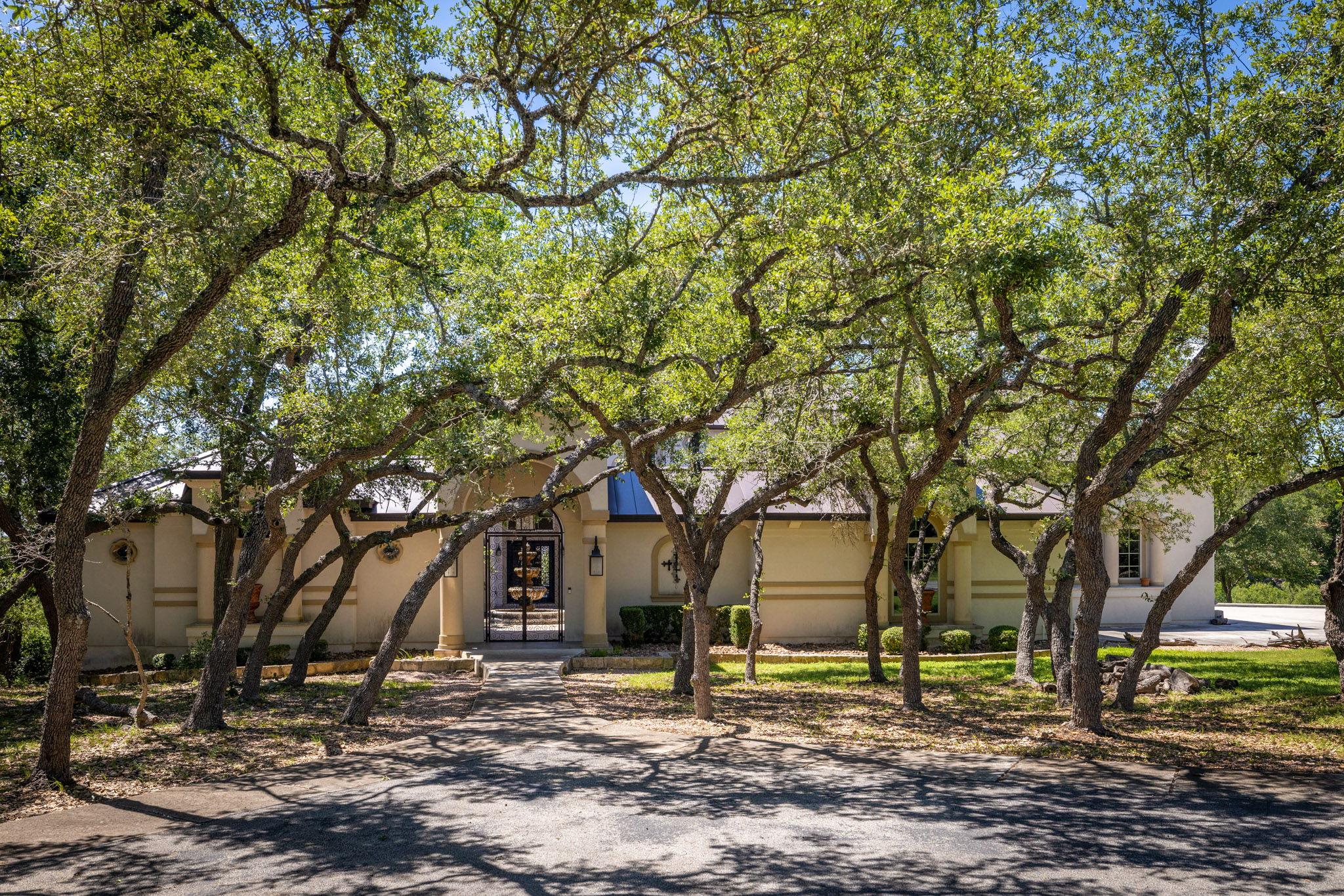 1207 Porto Pt Property Photo 30