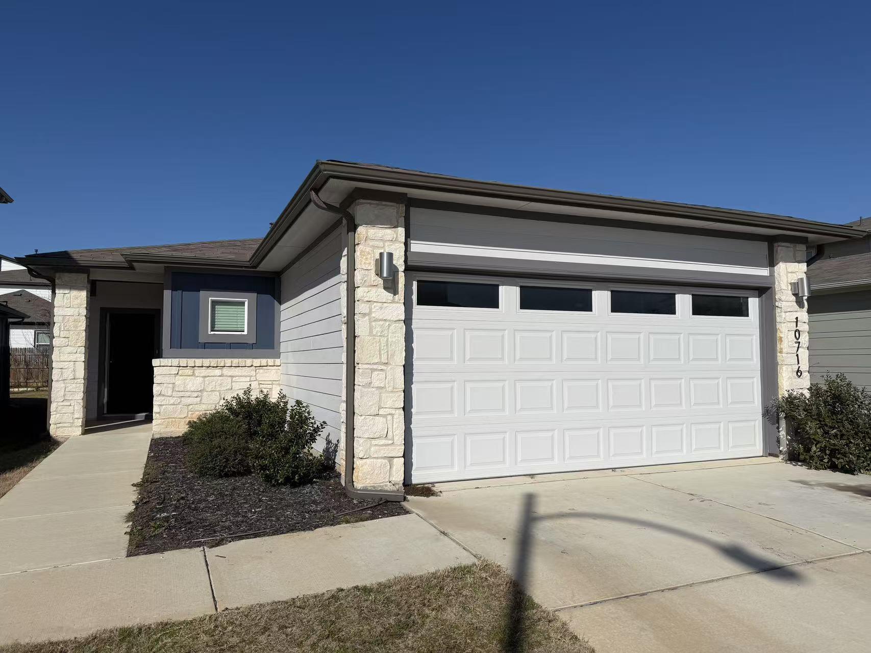 10716 Meris Ln Property Photo