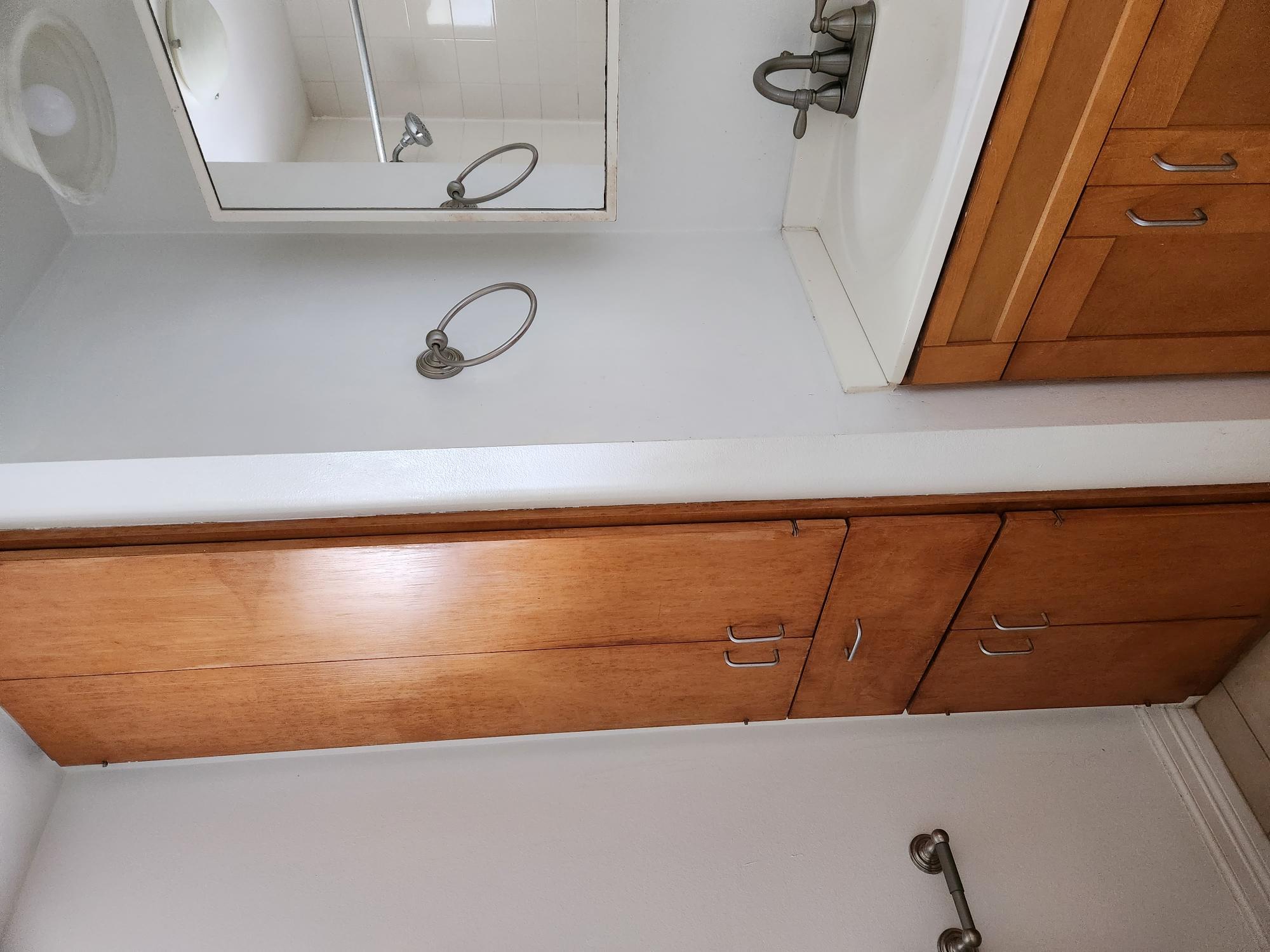 206 E 34th St #c Property Photo 10