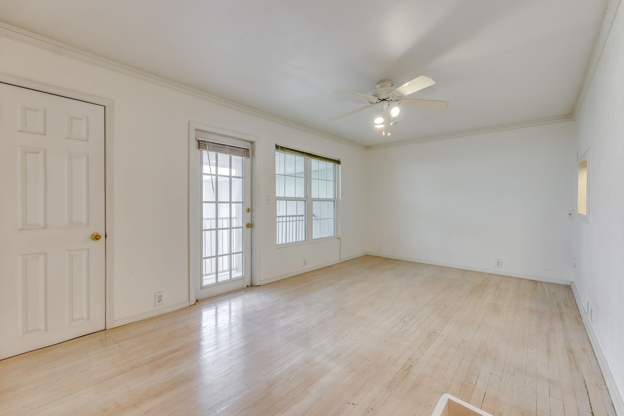 910 Duncan Ln #50 Property Photo 11
